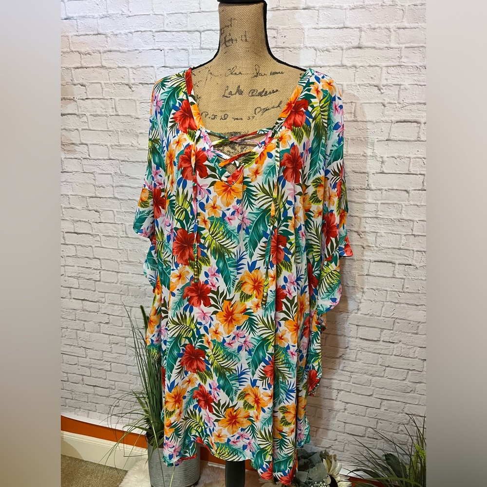 Time  and True swimsuit cover size 20-22W. GUC like new